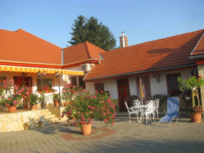Urban Apartman Hatvan-tól 7 percre