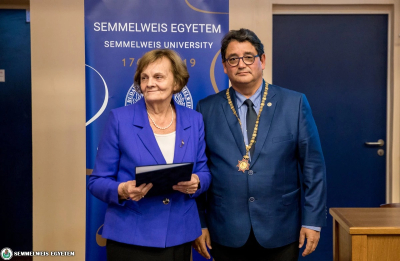 Dr. Temesvári Erzsébet Egyetemi tanár, Bőrgyógyász, Allergológus Budapest 8. kerület