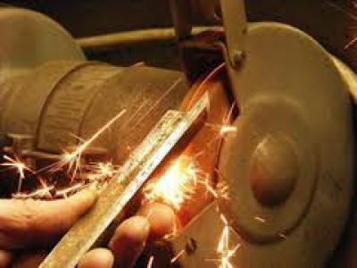 Malcsiner Károly köszörűs Budapest, 18. kerület